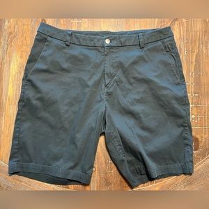 Lululemon men’s commission short. Size 34. Like new!